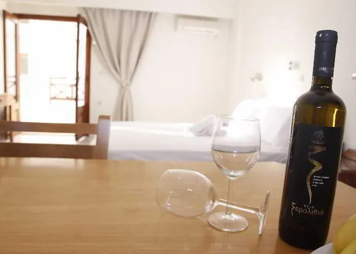Athina Inn
