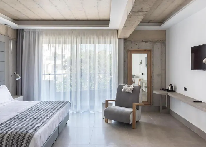 Glaros Beach Hotel